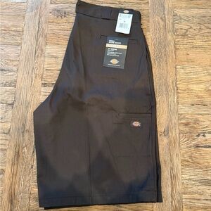 Dickies Twill Work Shorts Size 40 Brown Loose Fit 13” Inseam NWT